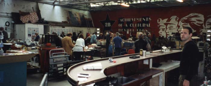 de grote zaal van 2B
